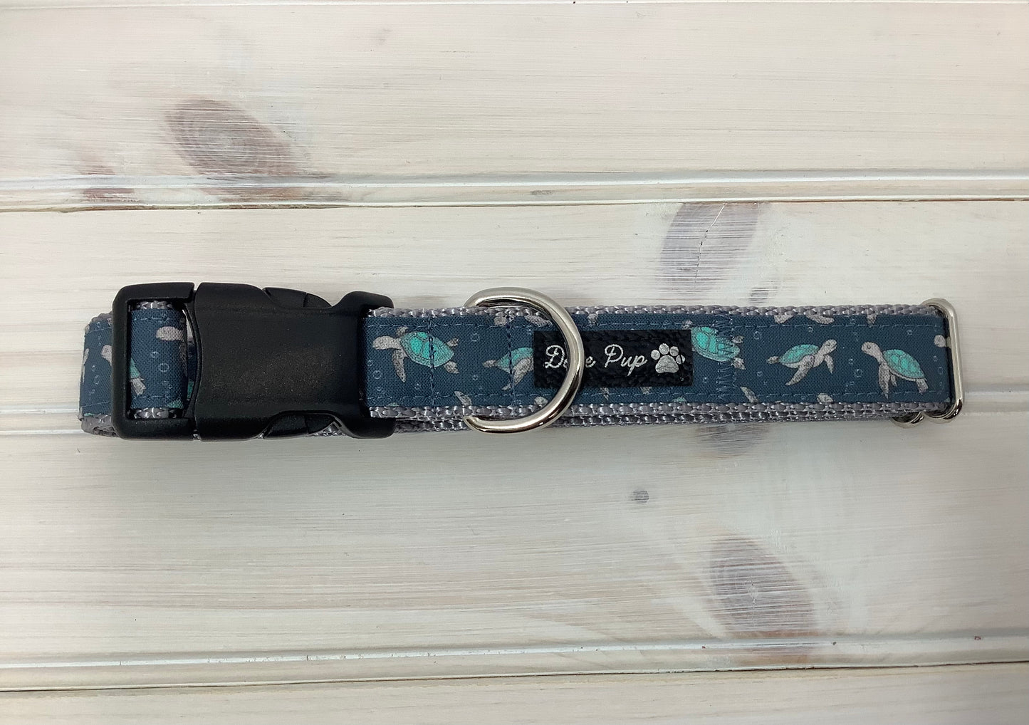 Handcrafted Adjustable Dog Collar with Sea Turtle
