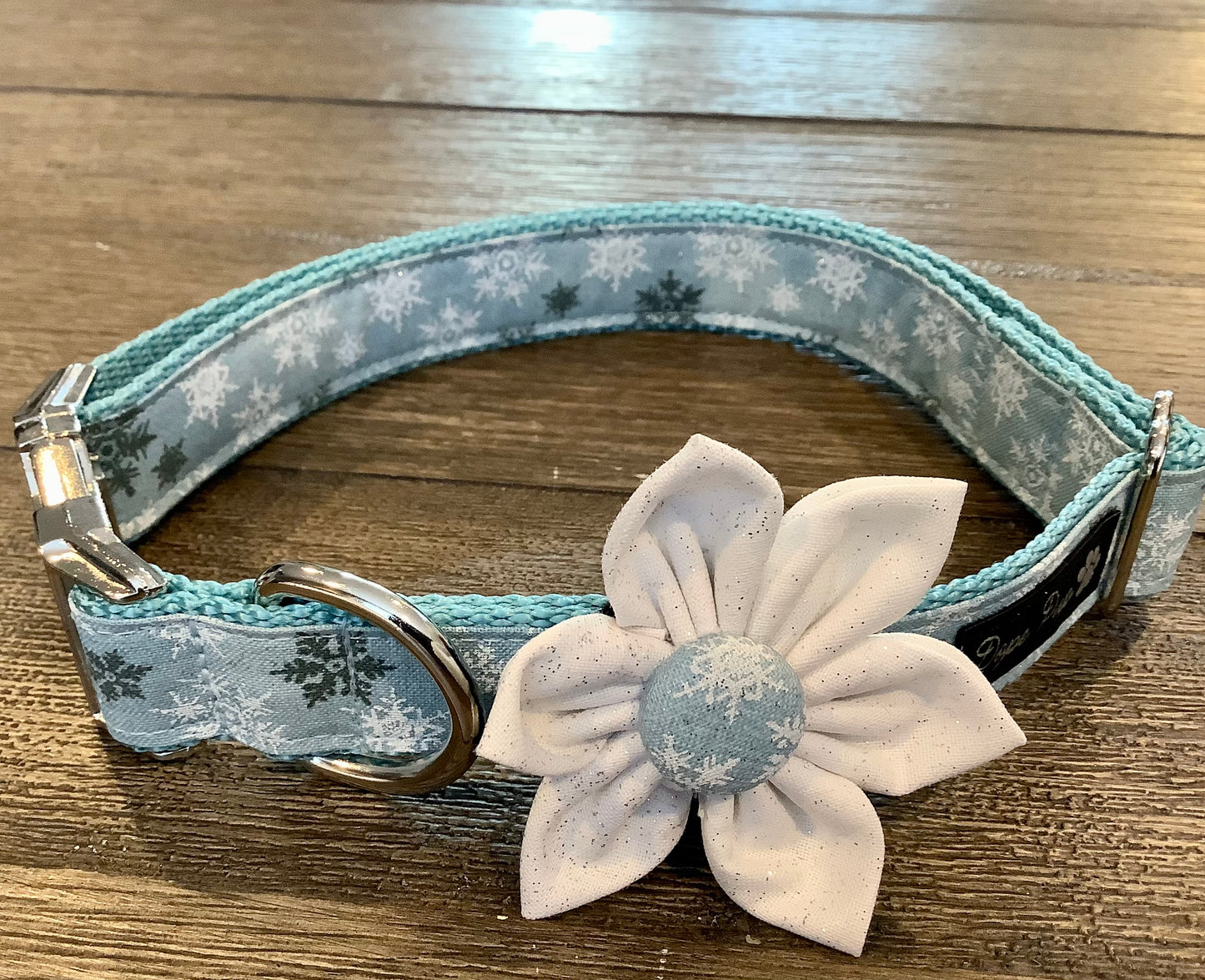 Adjustable Dog Collar with SnowFlakes for Christmas, Blue