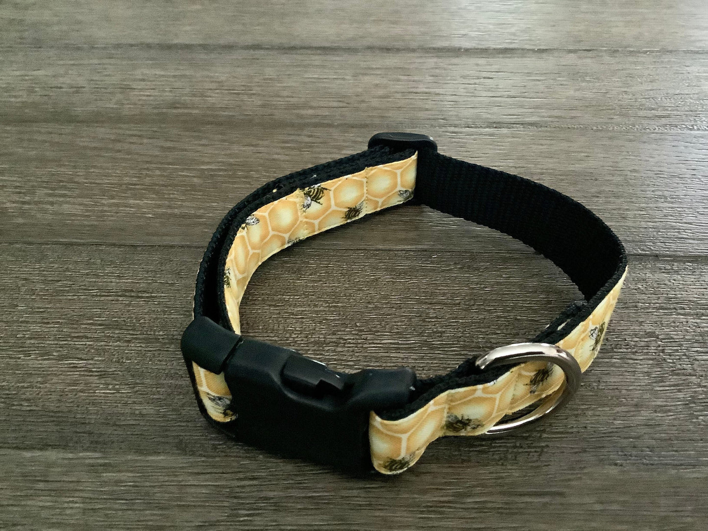 Handmade, Adjustable Dog Collar with Honeycomb and Bee's