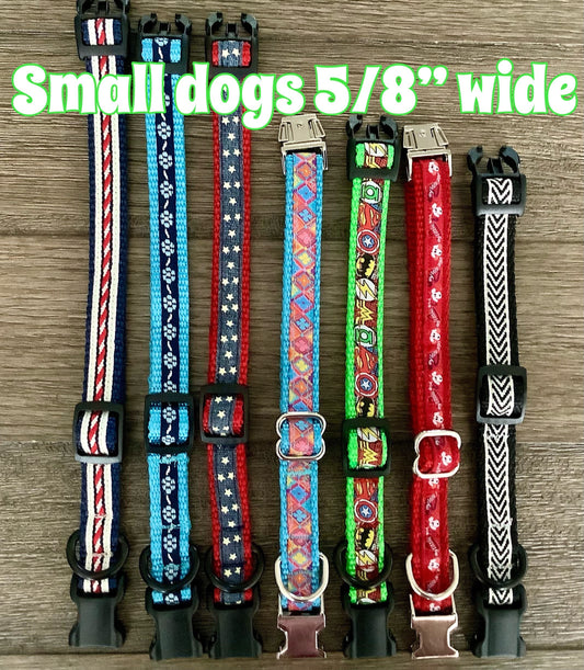 Adjustable dog collar for small dog