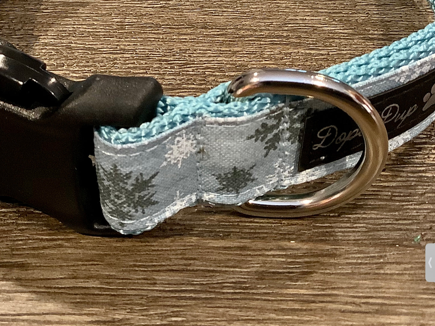 Adjustable Dog Collar with SnowFlakes for Christmas, Blue