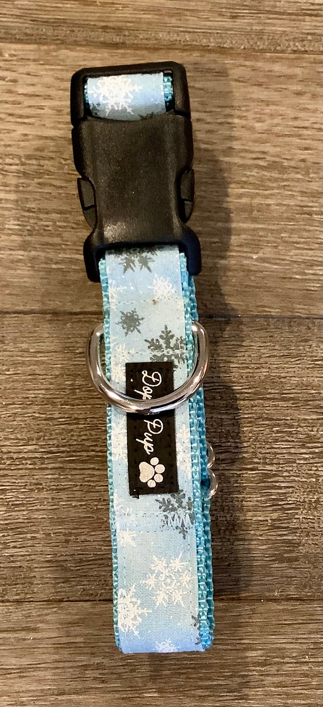 Adjustable Dog Collar with SnowFlakes for Christmas, Blue