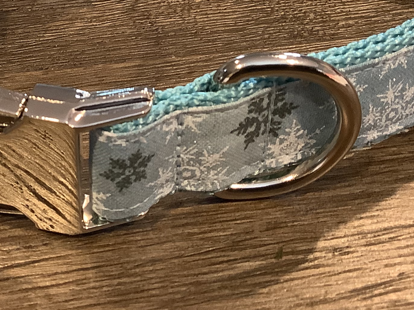 Adjustable Dog Collar with SnowFlakes for Christmas, Blue