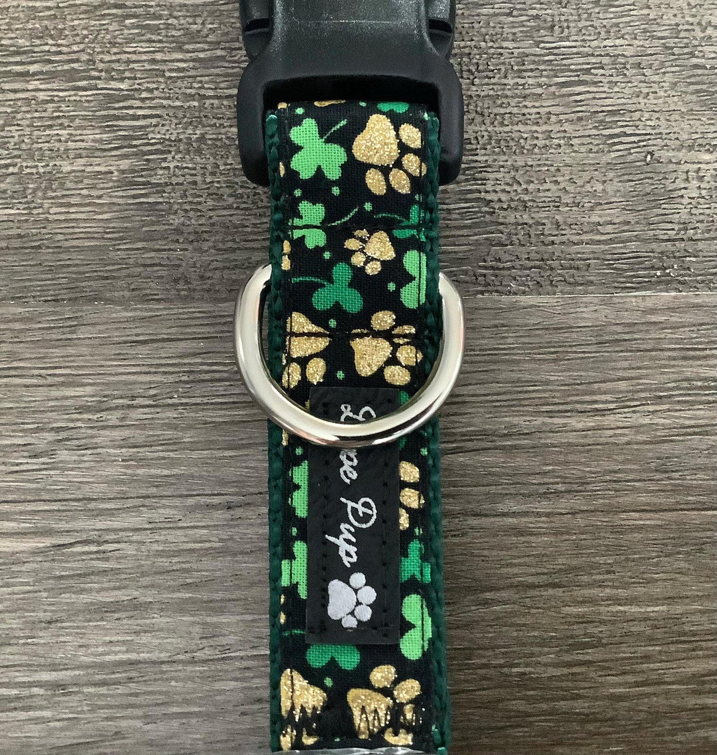 St Patrick’s Day Dog Collar with Shamrocks & Gold Paw Prints