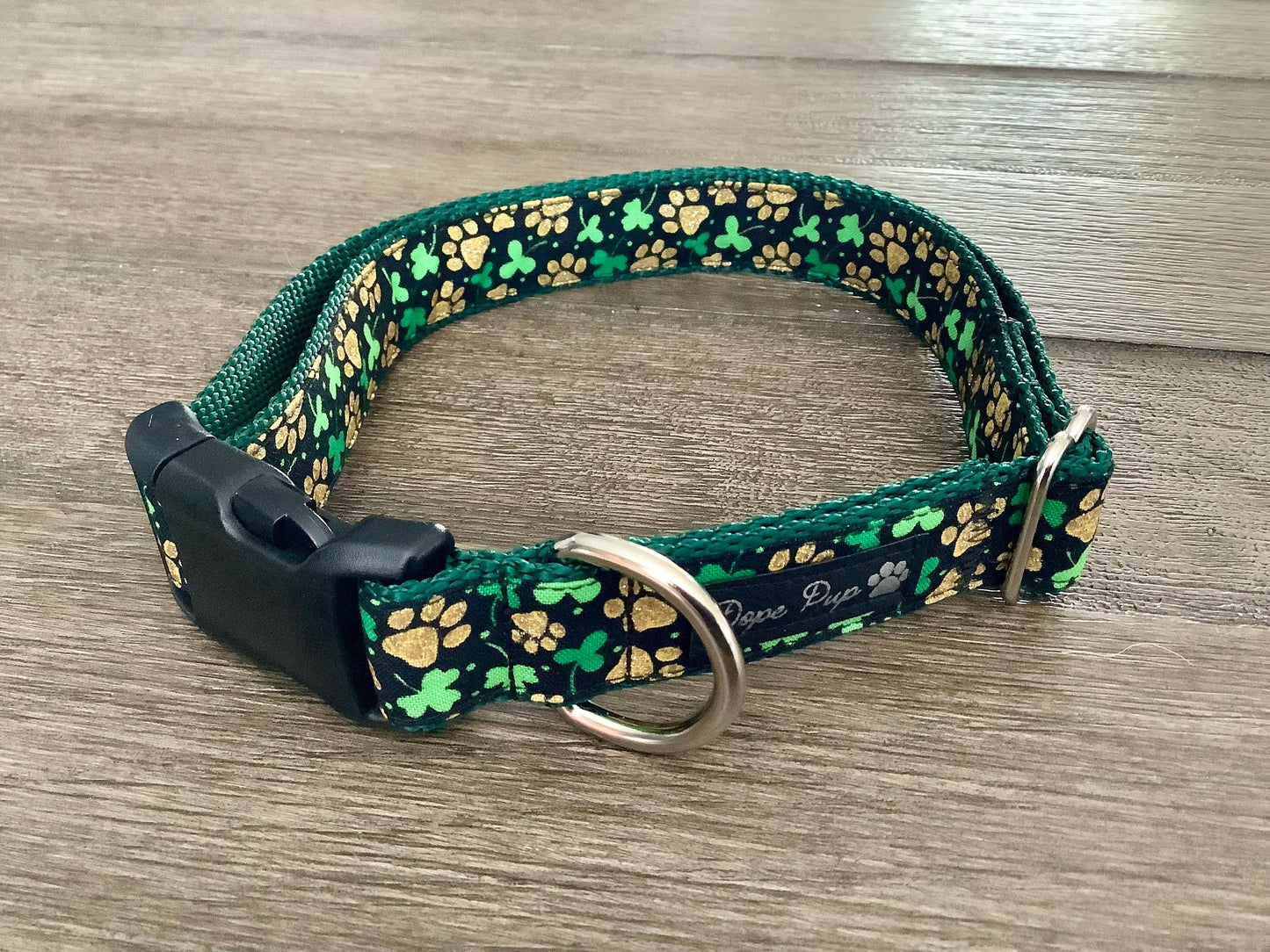 St Patrick’s Day Dog Collar with Shamrocks & Gold Paw Prints
